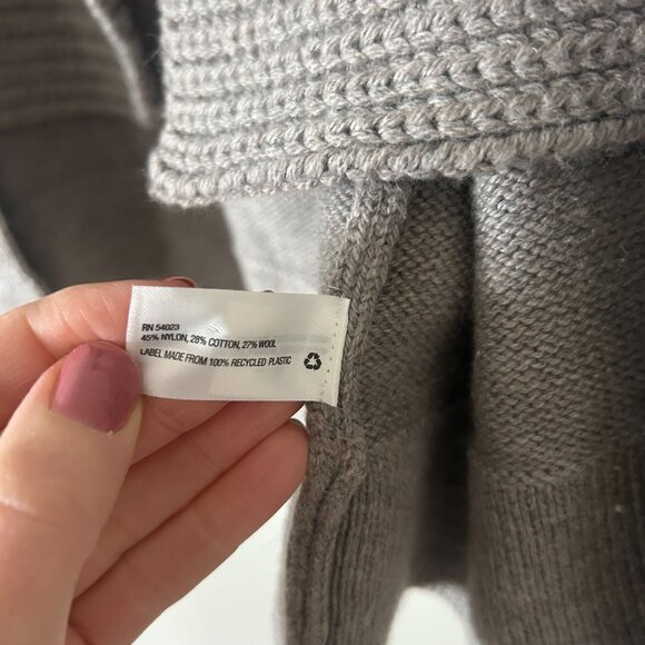 Gray Women's Sweater - Picture 5 of 9